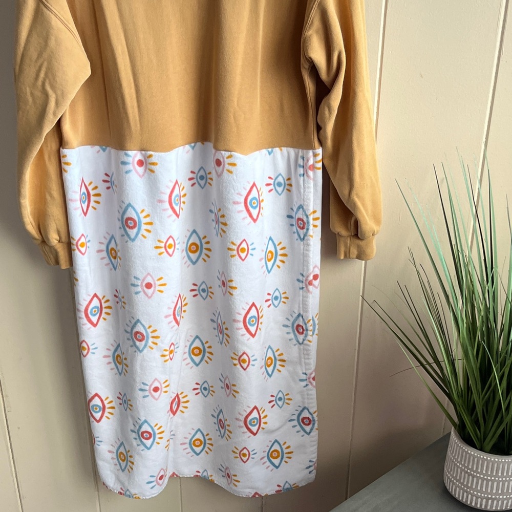 Surf Poncho - Picture 10 of 14